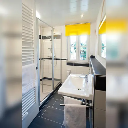 Konukevi Roserhof 3*