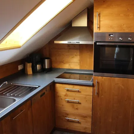 Konukevi Roserhof 3*