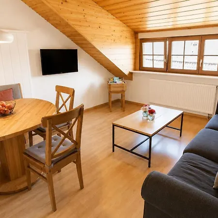 Konukevi Roserhof 3*